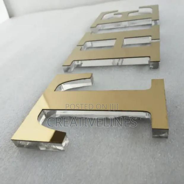 3d Acrylic Words · Photo 1