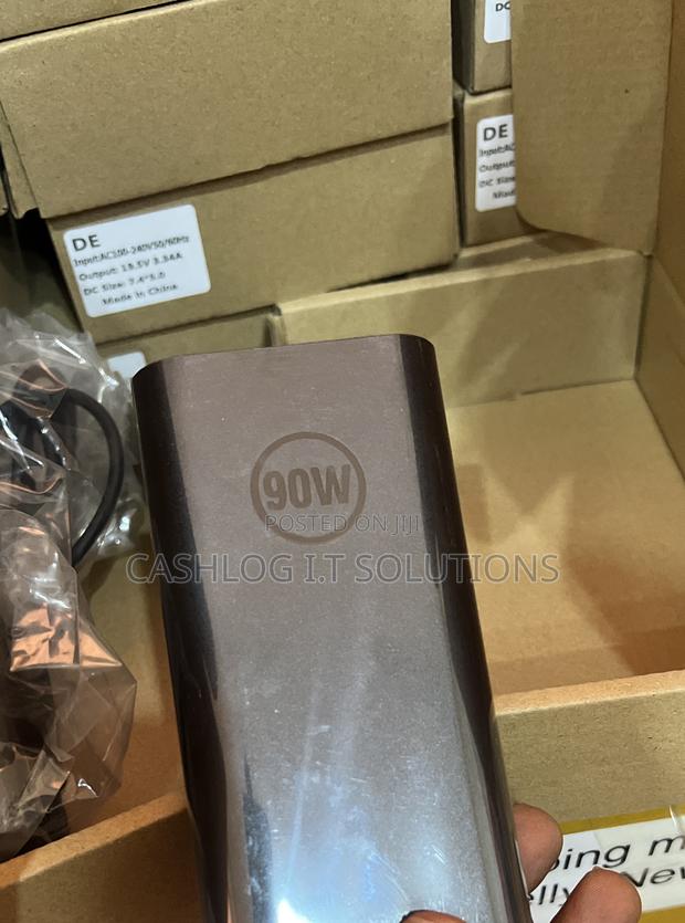 Laptop Charger 90watts Type C, Small and Big Pin · Photo 6