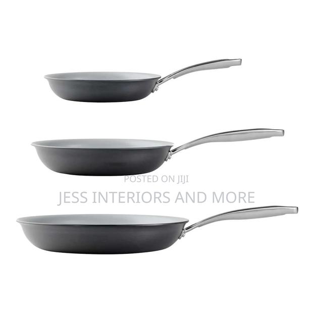 Tramontina Frying Pan Set of 3 · Photo 3