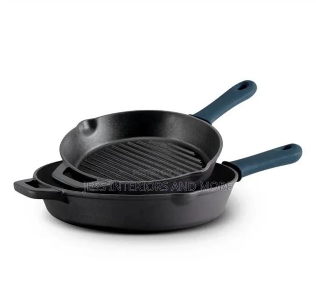 Tramontina Cast Iron Grill and Skillet Pan 2 Piece · Photo 3
