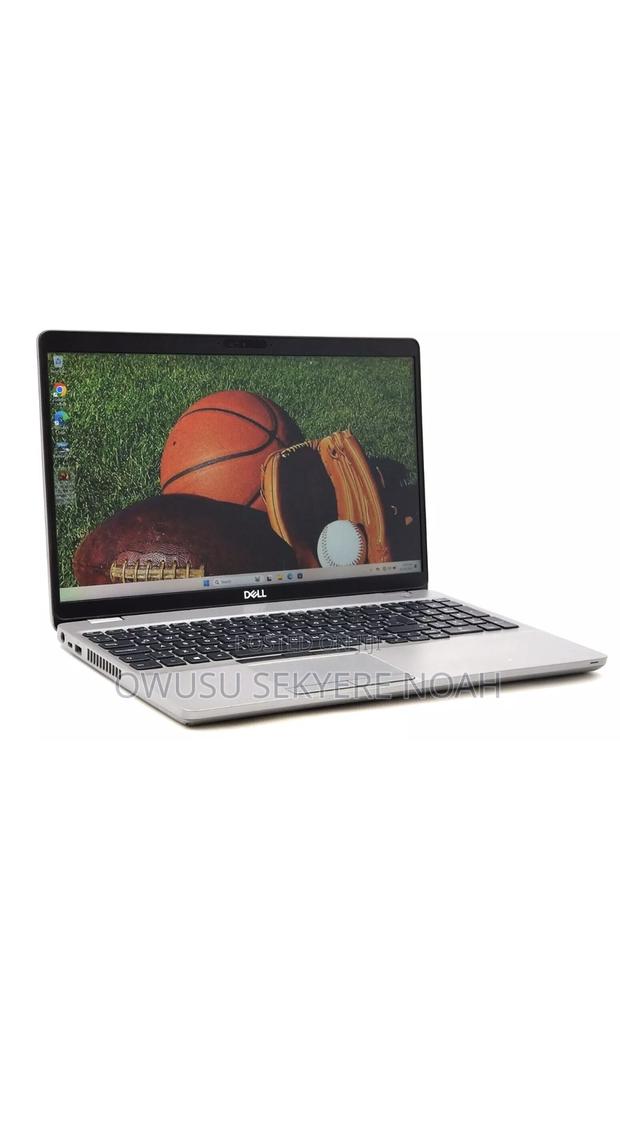 New Laptop Dell Precision 5520 16GB Intel Core i5 SSD 256GB · Photo 2
