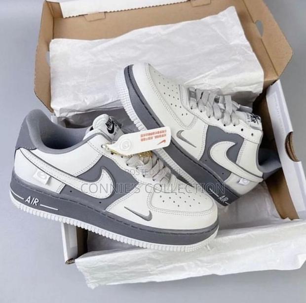 Nike Airforce 1 ‘Mike White · Photo 1