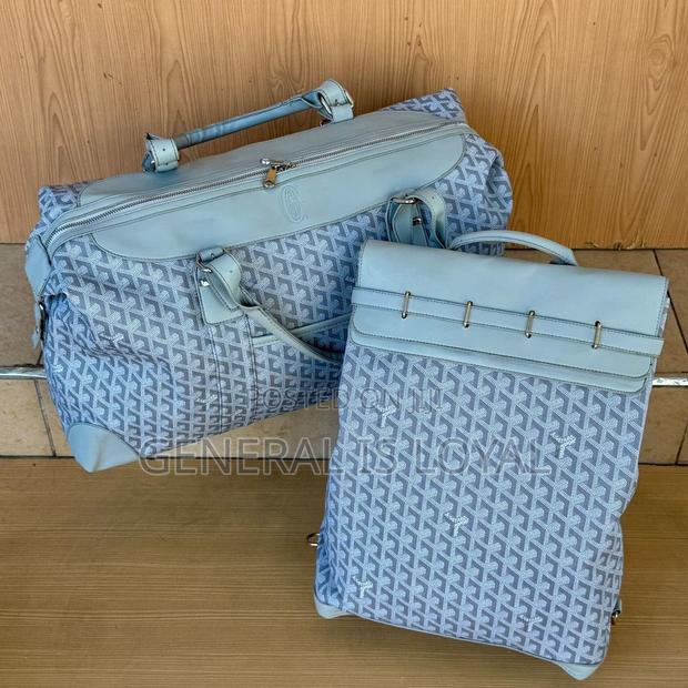 Back Pack and Duffle Bag · Photo 4