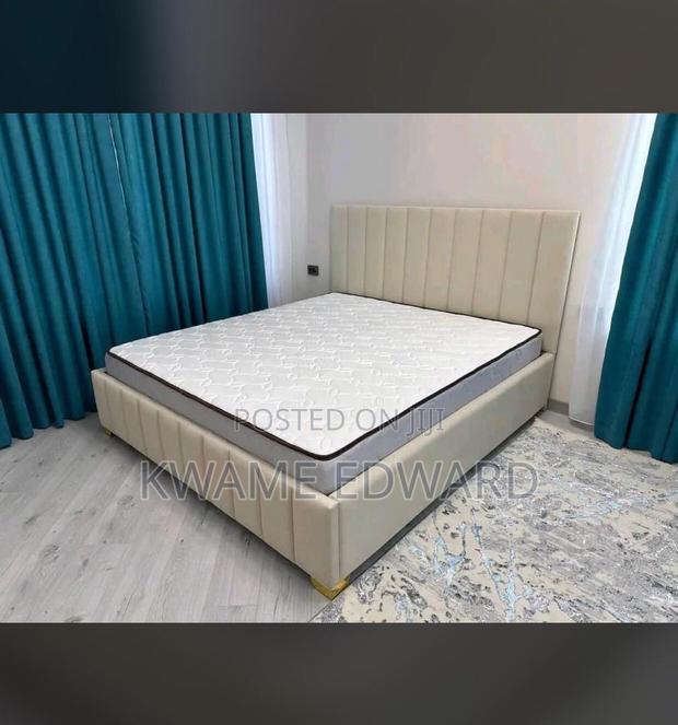 Queen Size Bed and Mattress · Photo 1