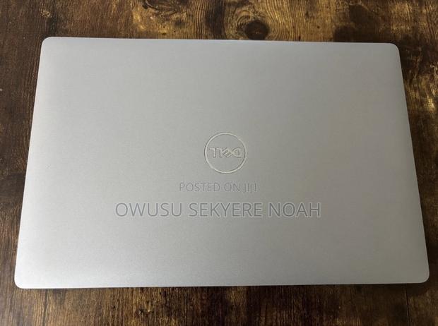 New Laptop Dell Precision 5520 16GB Intel Core i5 SSD 256GB · Photo 3