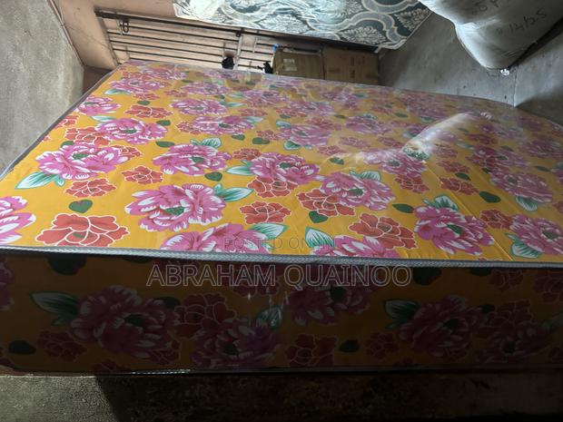 13inches Double High Density Mattress for Sale · Photo 1