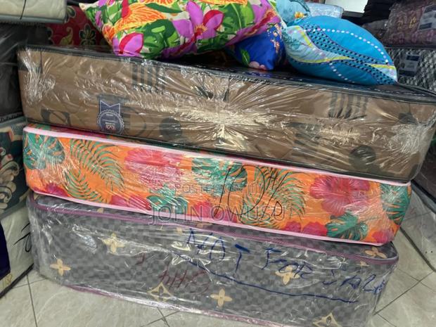 8inches Standard Double Mattress for Sale · Photo 1