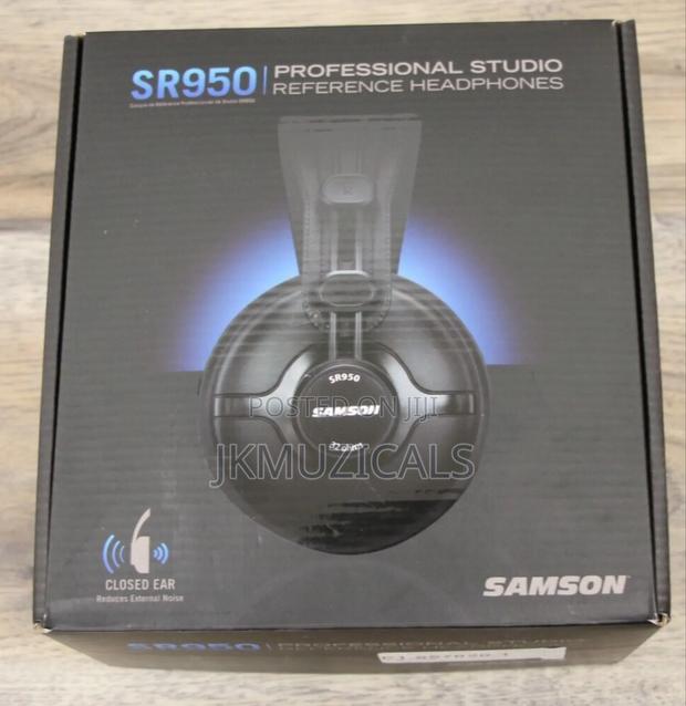 Samson Sr950_ Professional Studio Reference Headphones · Photo 2