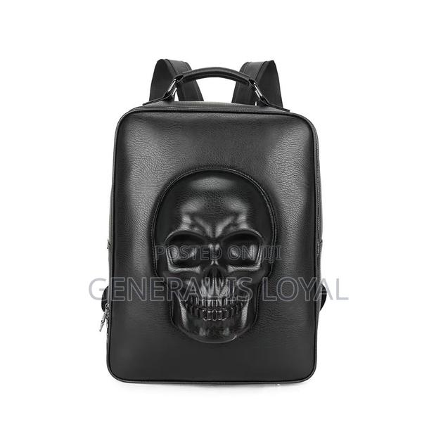 Protruded Skull Rectangle Backpack · Photo 5