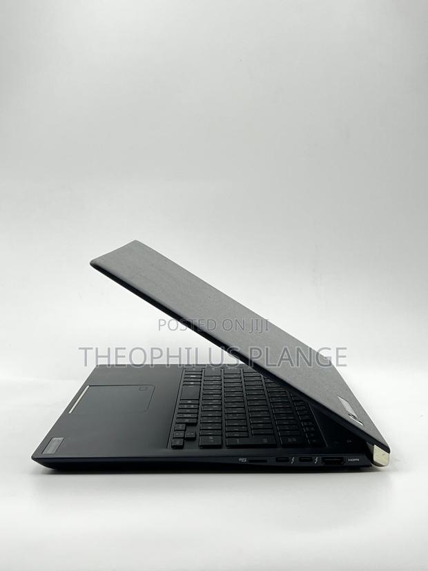 New Laptop Toshiba Dynabook R634/M 8GB Intel Core I5 SSD 256GB · Photo 2