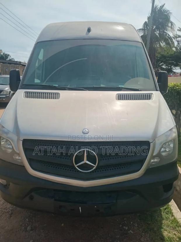 Mercedes-Benz Sprinter 2014 Silver · Photo 1