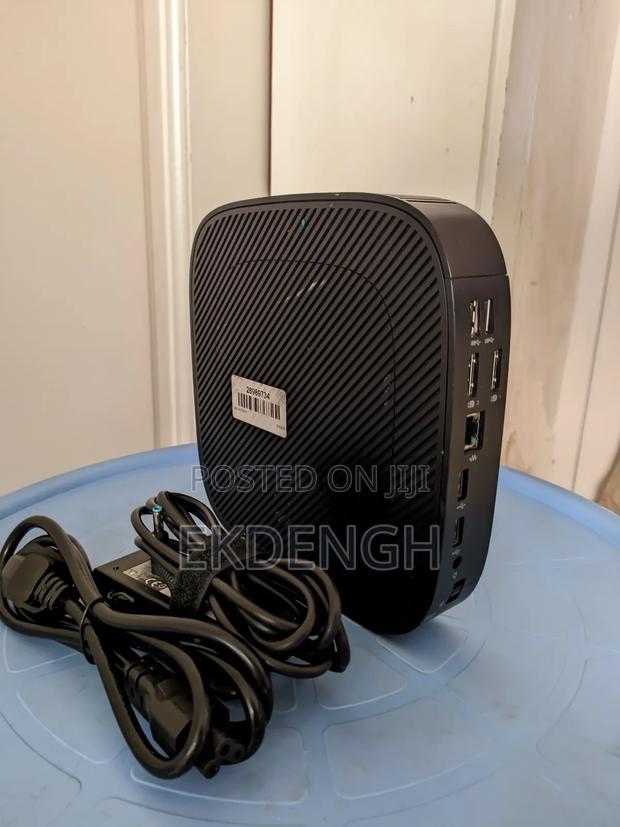 Desktop Computer HP t530 8GB AMD SSD 128GB · Photo 3