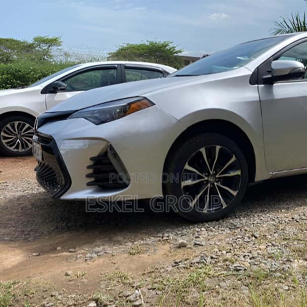 Toyota Corolla for Rent Come With a Driver · Photo 3