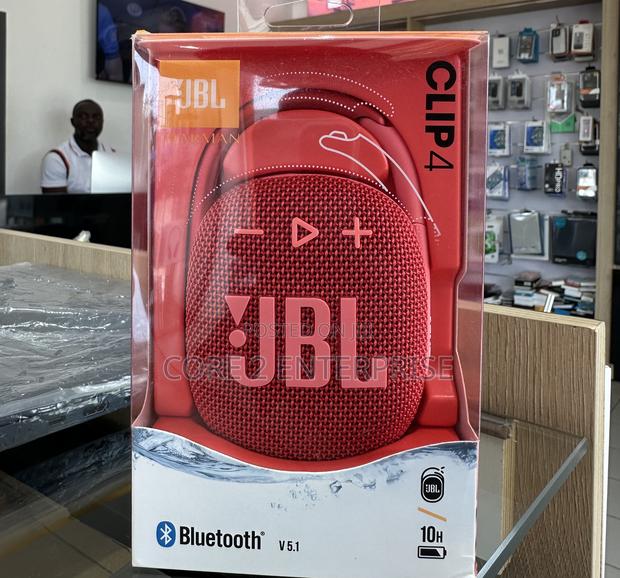 JBL Clip 4 · Photo 1