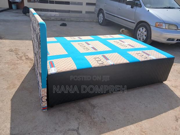 Inbuilt Gucci Bed · Photo 4