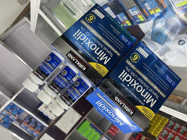 Kirkland Minoxidil · Photo 2