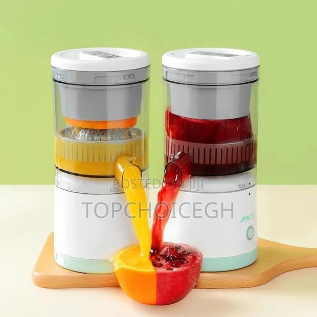 Citrus Juicer · Photo 2