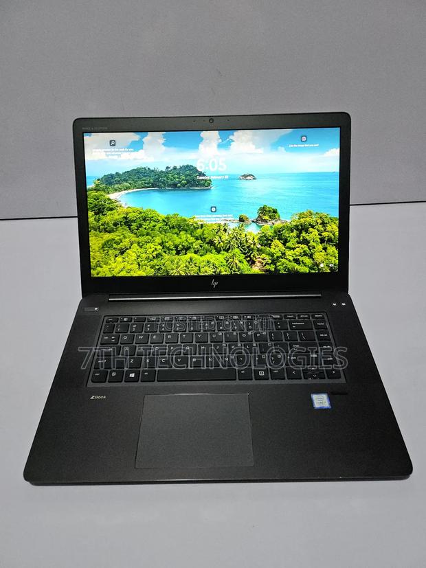 Laptop HP ZBook Studio G4 32GB Intel Core i7 SSD 512GB · Photo 1