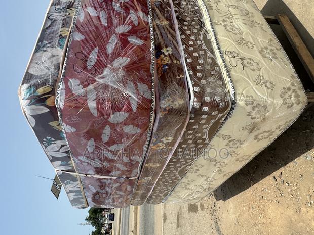 16inches Special Mattress for Sale · Photo 1