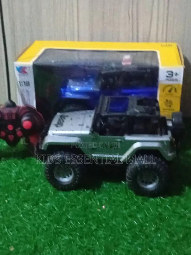 Remote Control Jeep for Children · Photo 3