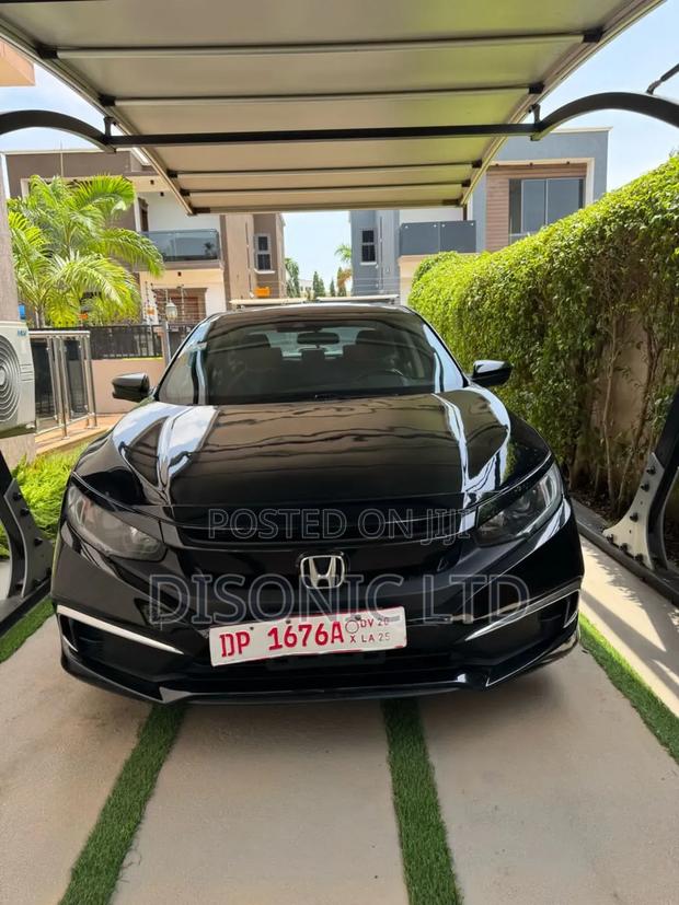 Honda Civic 2019 Black · Photo 8