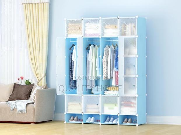 Plastic Wardrobe 20 Cubes · Photo 3