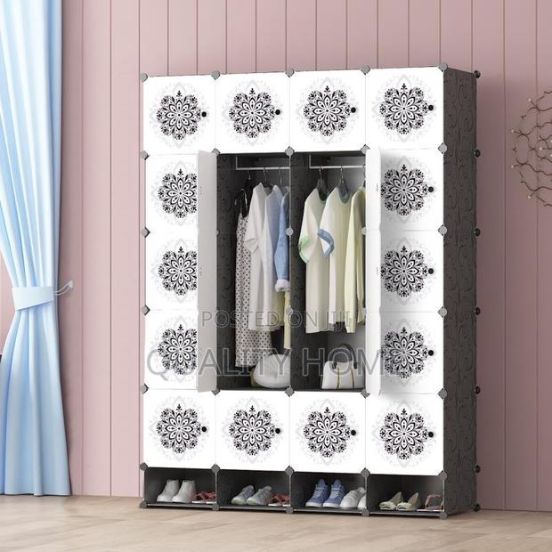 Plastic Wardrobe 20 Cubes · Photo 4