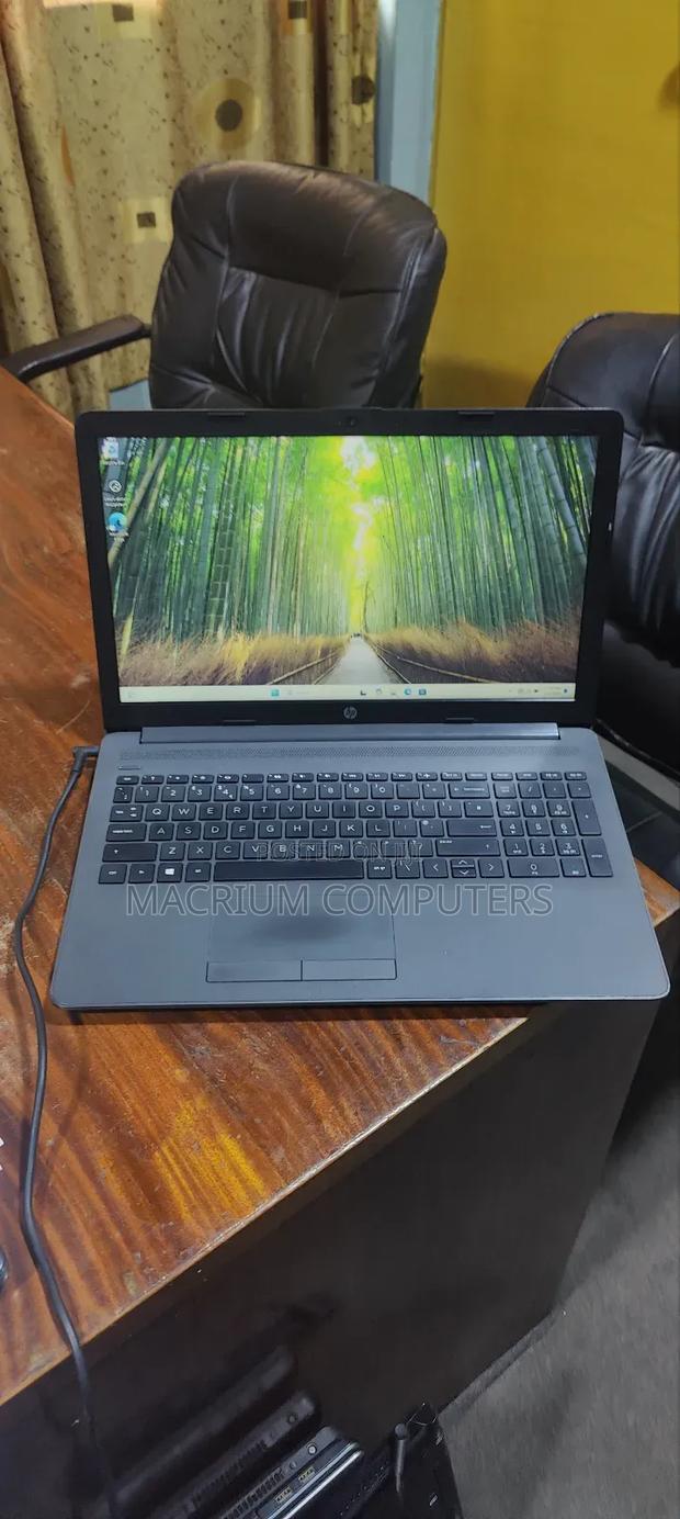 Laptop HP 250 G7 8GB Intel Core i5 HDD 500GB · Photo 4