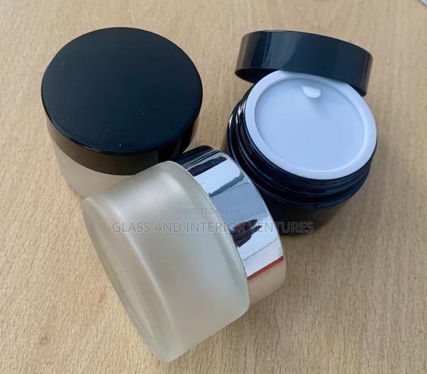 Cosmetic Glass Containers, Tins and Jars · Photo 3
