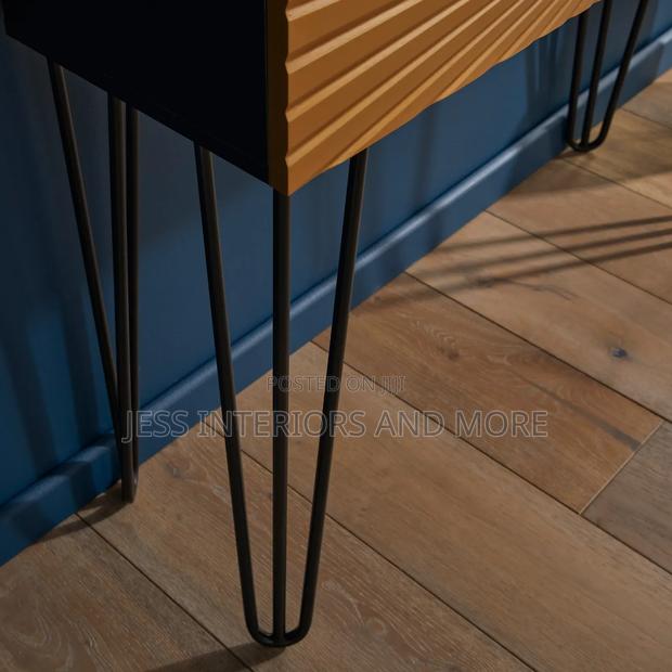 Console Table (2 Drawer) · Photo 4
