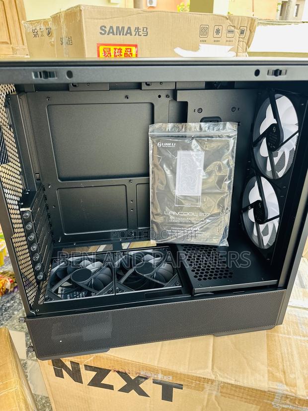 Lian Li Lancool 207 Atx Case With 4-fans · Photo 5