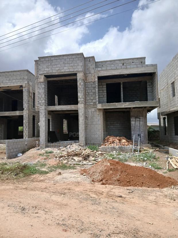 4bdrm House in Agbogba Old for sale · Photo 1