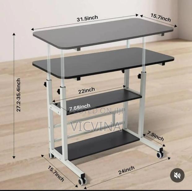 Height Adjustable Table · Photo 4