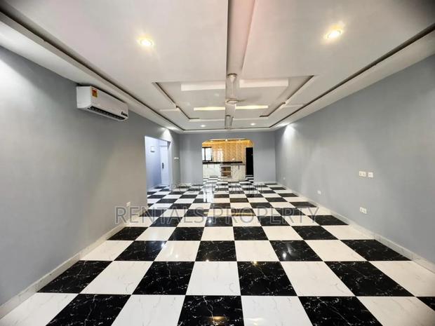 2bdrm Block of Flats in Lake Side Estate for rent · Photo 5