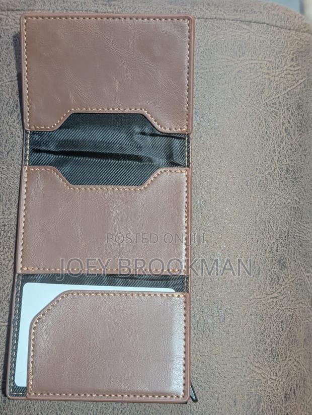 Anti Theft Rfid Credit Card Holder Smart Minimalist Wallet · Photo 5