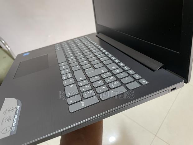 Laptop Lenovo IdeaPad 320 4GB Intel Pentium SSD 128GB · Photo 3