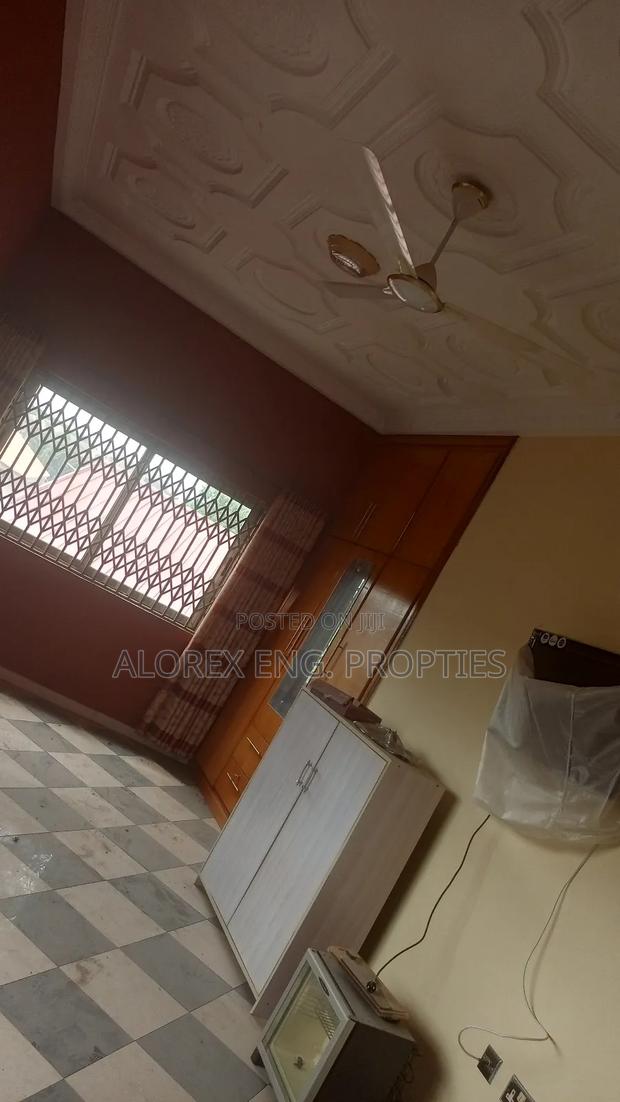 7bdrm House in Foster Home, Adenta for rent · Photo 4