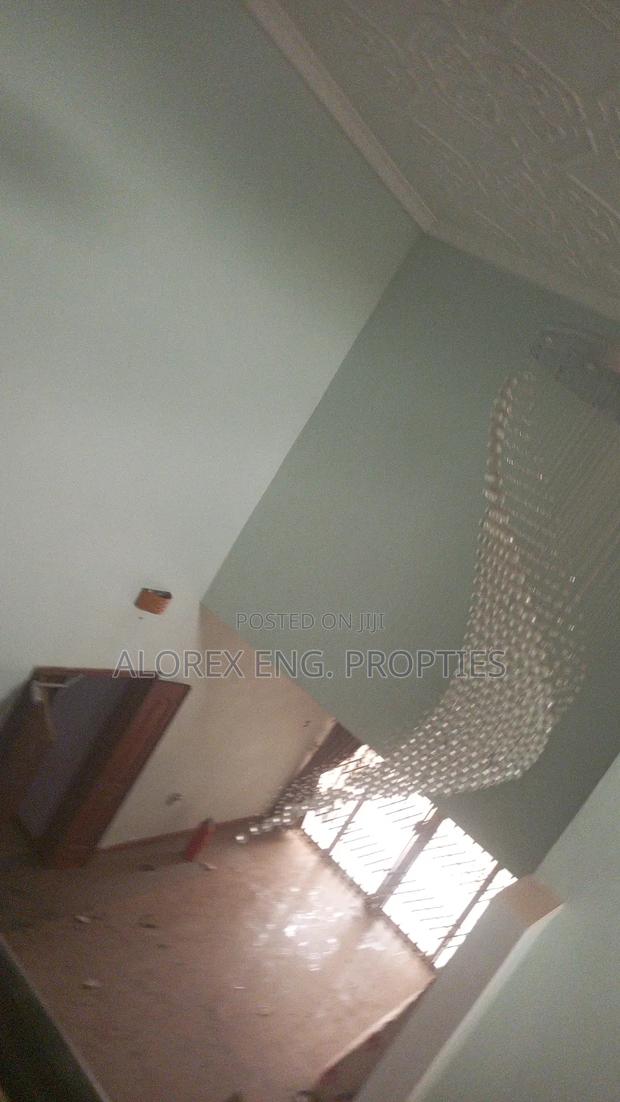7bdrm House in Foster Home, Adenta for rent · Photo 6