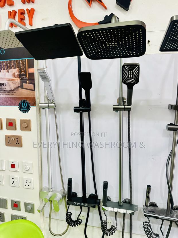 Antirust Shower 4 in 1_four Functions Shower Control · Photo 1