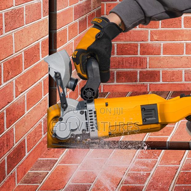 Ingco 3000 Watts Wall Chaser · Photo 3