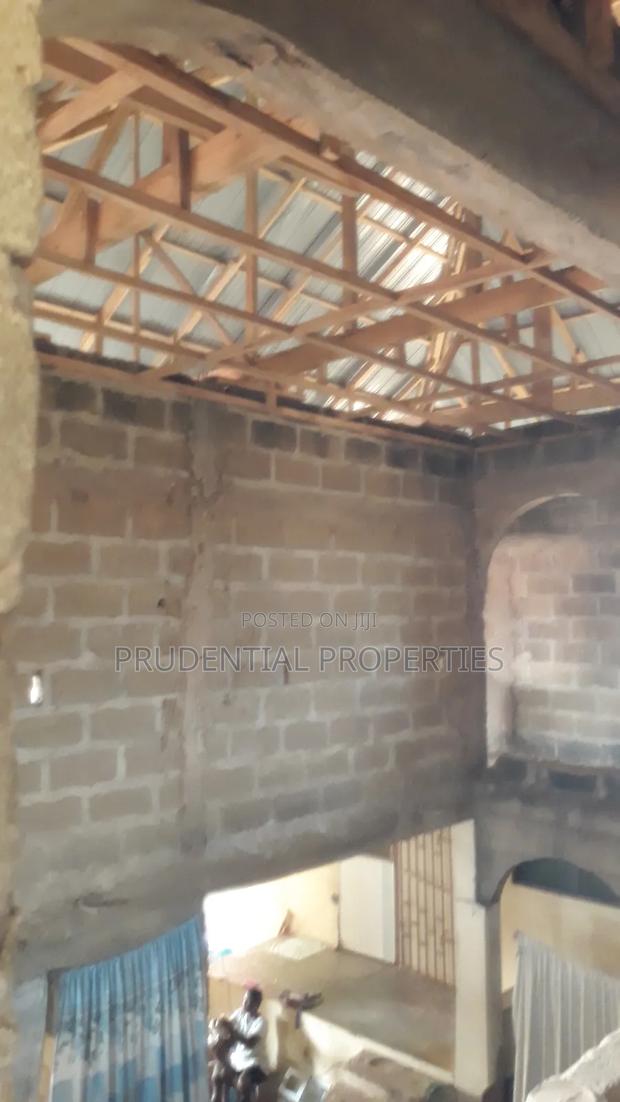 8bdrm House in Gbawe for sale · Photo 4