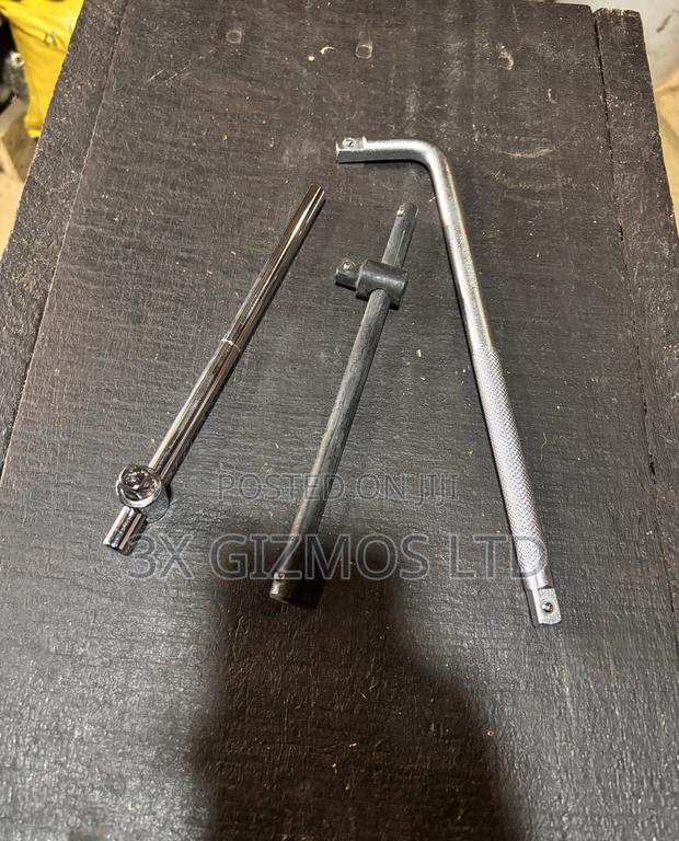 12" Socket and Sliding Bar.