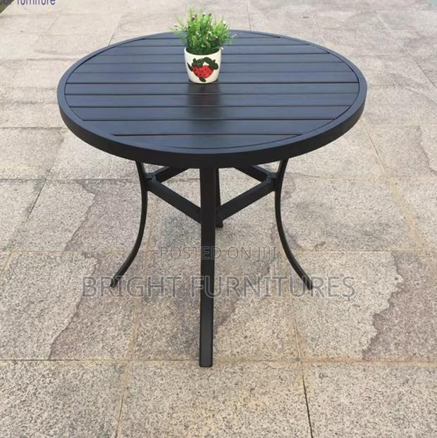 High Quality Leisure Portable Round Garden Coffee Table · Photo 2