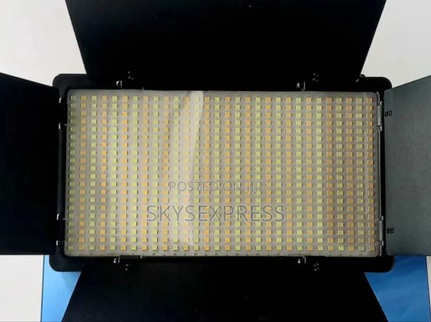 Photography/ Videography Light · Photo 1