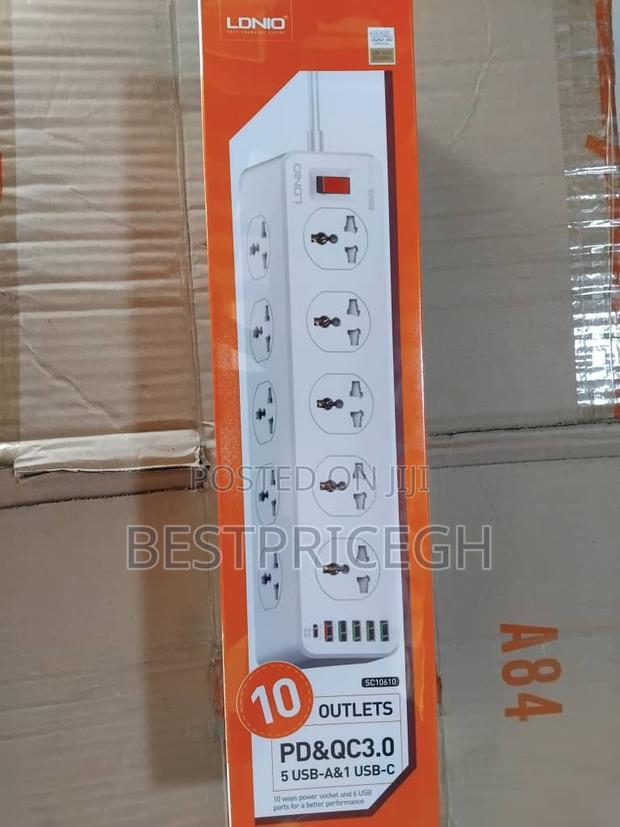 Ldnio Fast Charging 10ways Power Socket and 6 Usb · Photo 1