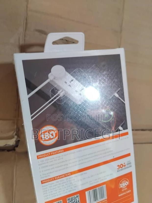 Ldnio Fast Charging Expert 25000 Universal Outlet · Photo 1