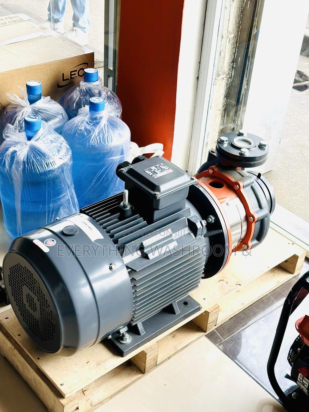 Three Phase Leo Industrial Surface Water Pump 30 Horsepower · Photo 1