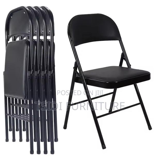 Quality Folding Chairs · Photo 1
