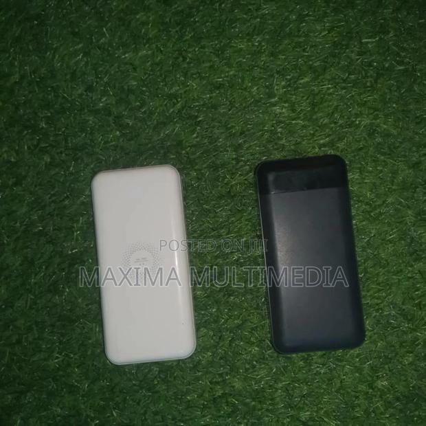 Power Bank · Photo 1
