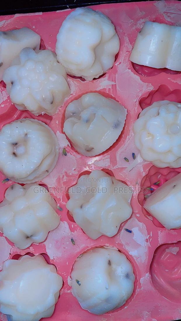 Coconut Oil Soap · Photo 1